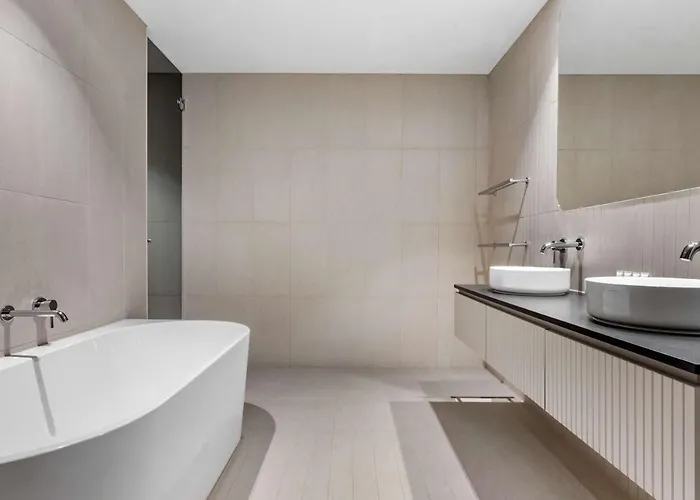 Appartement Premier à 2 Chambres à Coucher